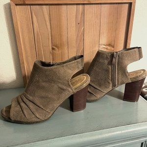 Torrid brown boot